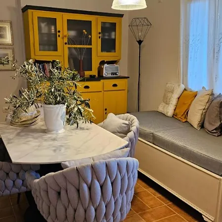 The Blooming House Villa Makriotika